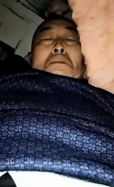 OLDMAN-V-18
