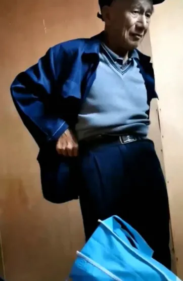 OLDMAN-V-66