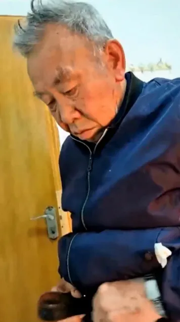 OLDMAN-V-70