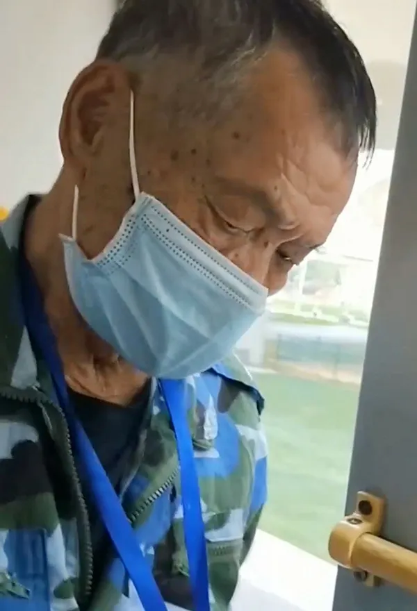 OLDMAN-V-69
