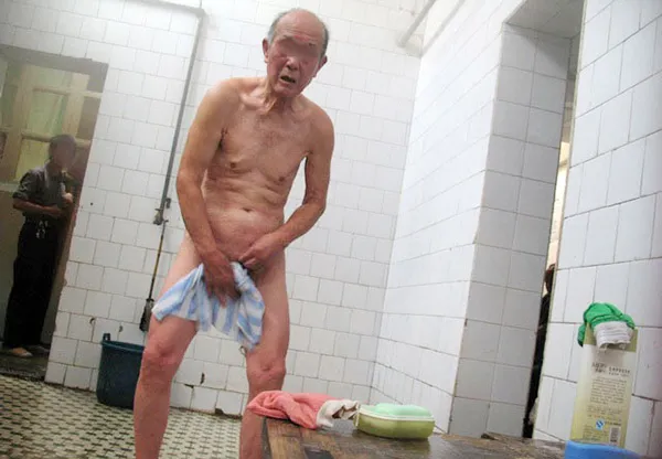 BATHROOM-P-14