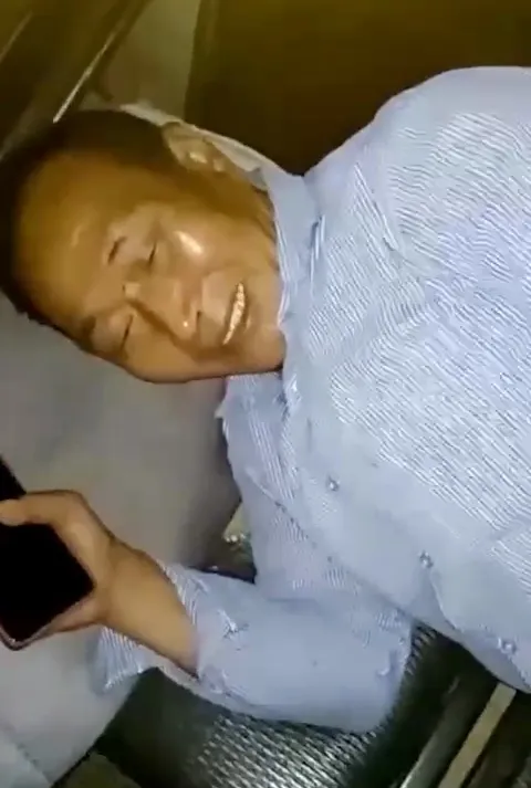 DADDY-V-96