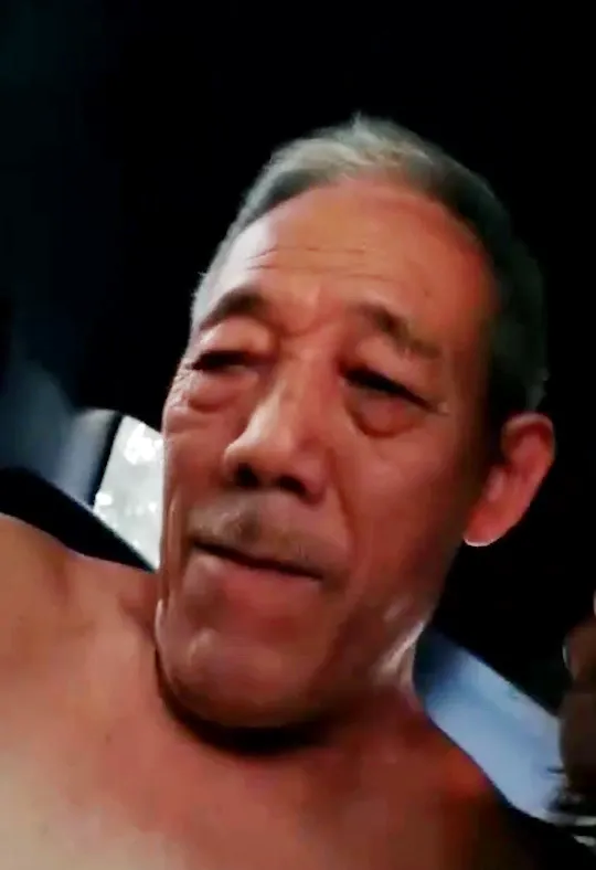 DADDY-V-102