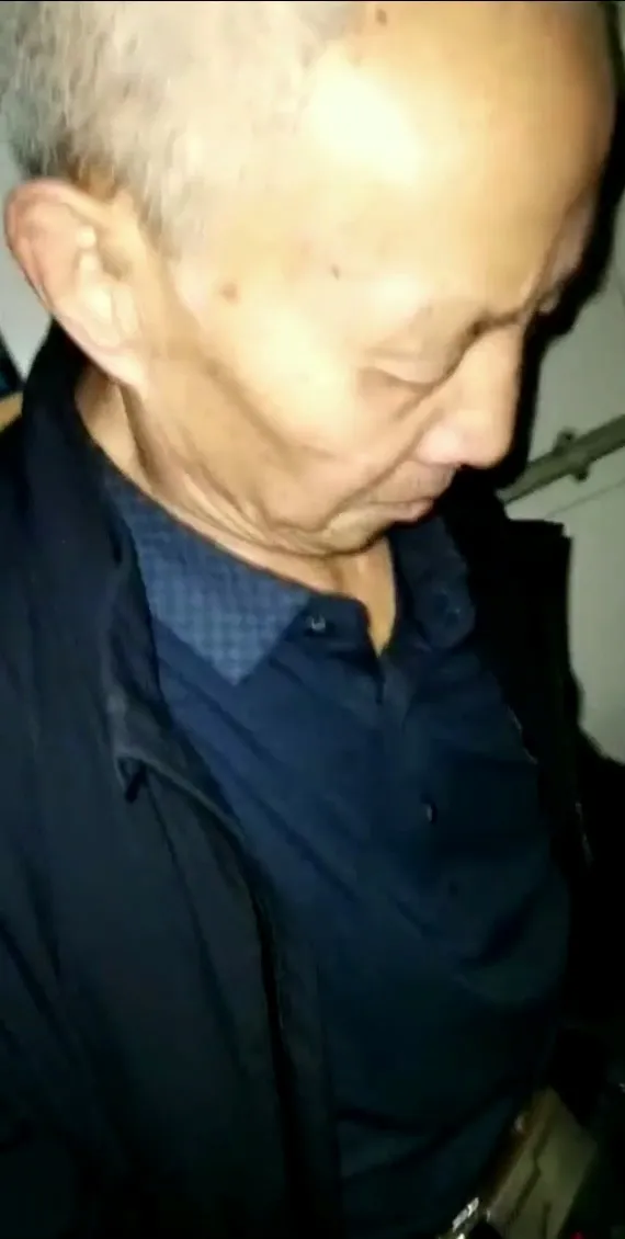 OLDMAN-V-329