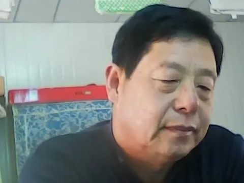 CHAT-V-446