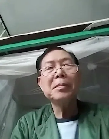 CHAT-V-482