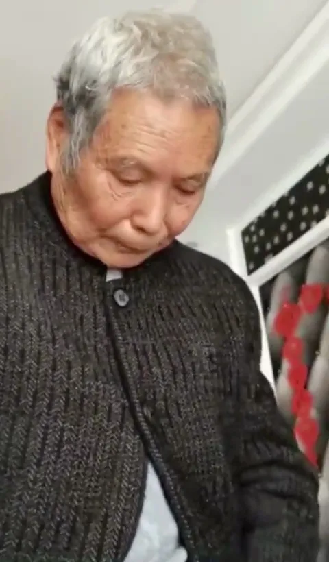 OLDMAN-V-400