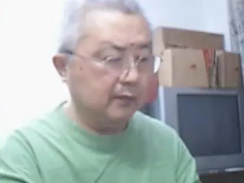 CHAT-V-726