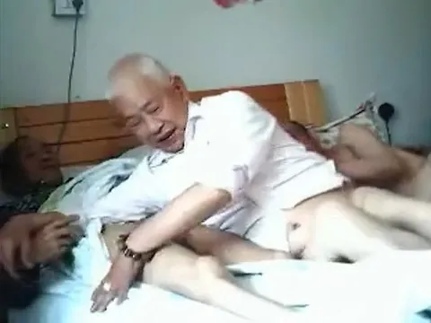 DADDY-V-245