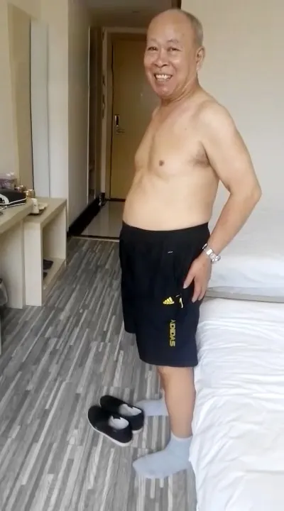 DADDY-V-252