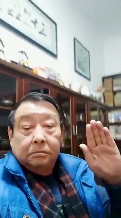 CHAT-V-850