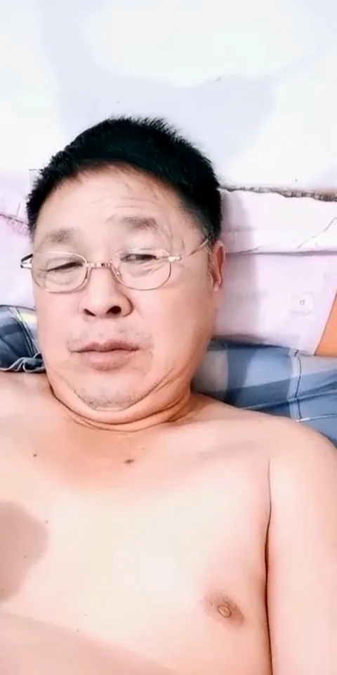 DADDY-V-324