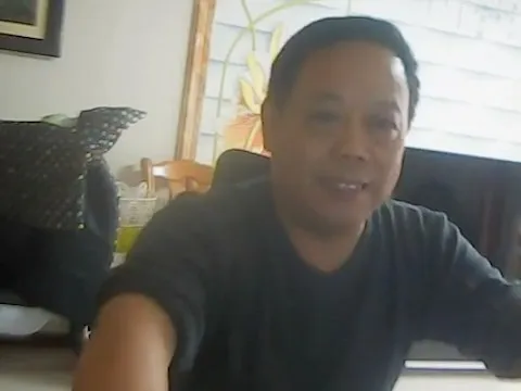 CHAT-V-915