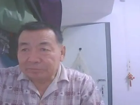 CHAT-V-947