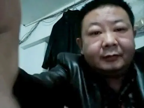 CHAT-V-937