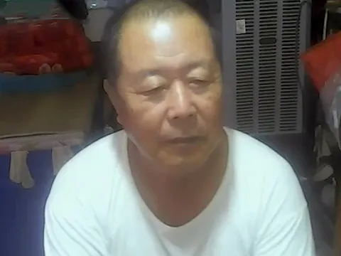 CHAT-V-1000
