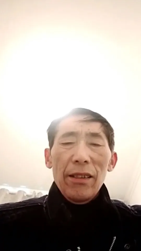 CHAT-V-1112