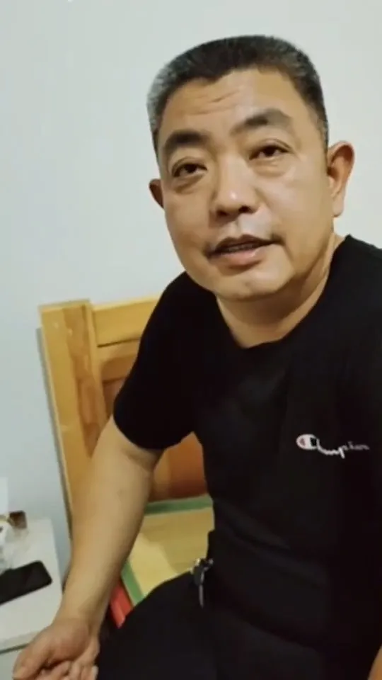 DADDY-V-377
