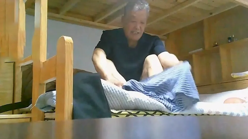 OLDMAN-V-557