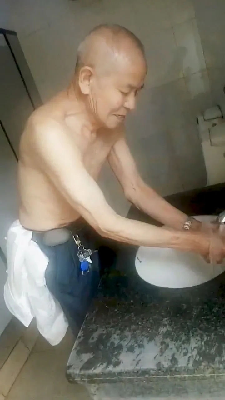 OLDMAN-V-593