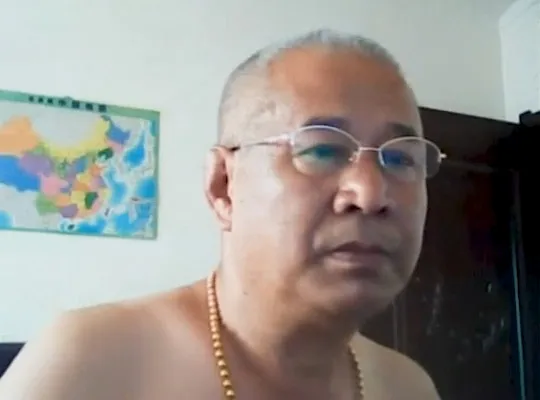 CHAT-V-1556