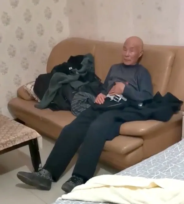 OLDMAN-V-651