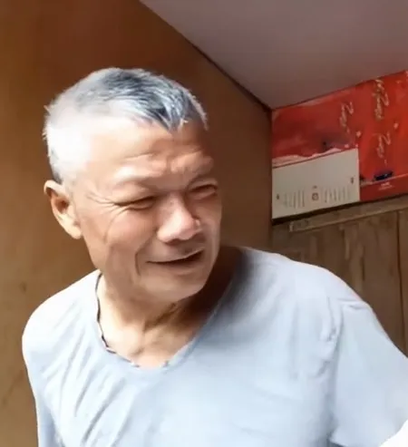 DADDY-V-615