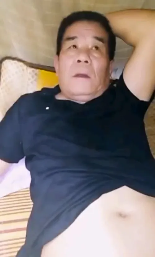 DADDY-V-621