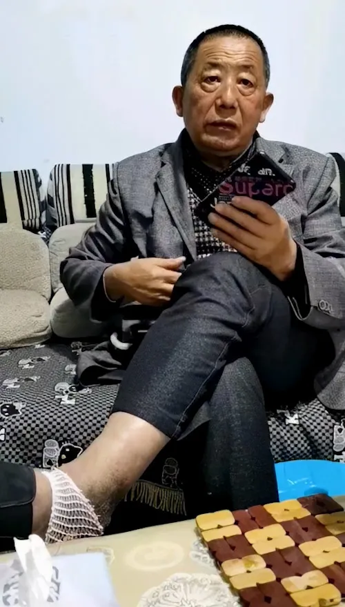 DADDY-V-629