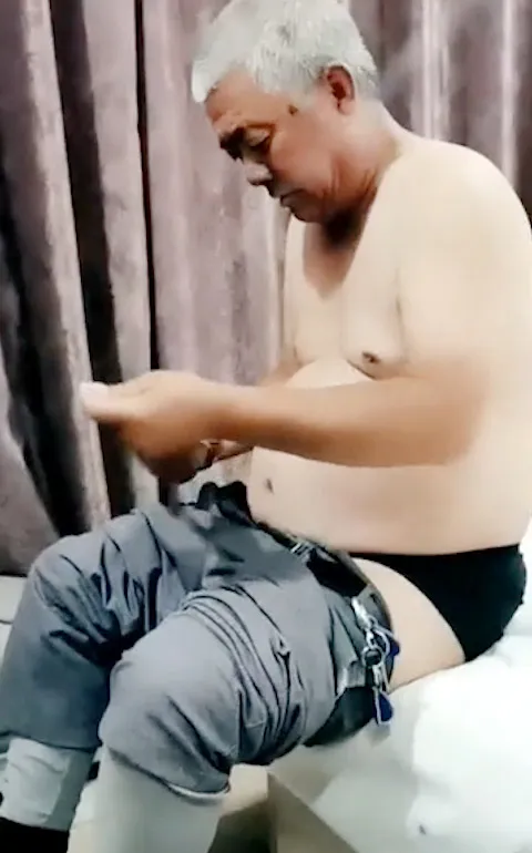 DADDY-V-707