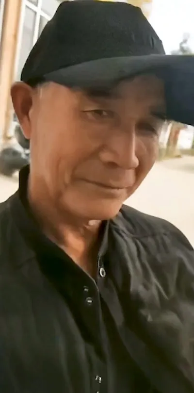 DADDY-V-723