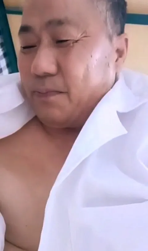 DADDY-V-728