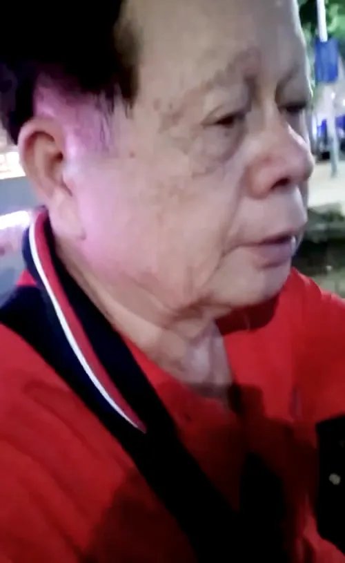 DADDY-V-719