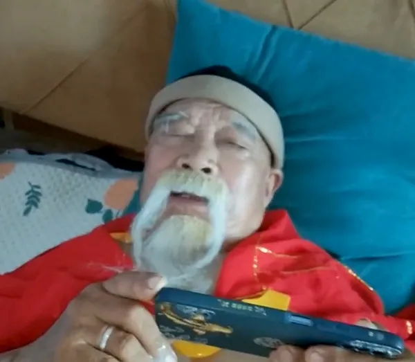 OLDMAN-V-744