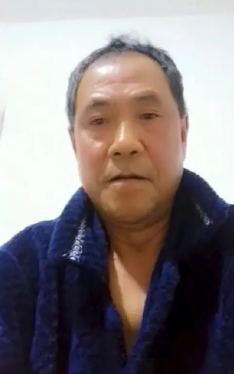 CHAT-V-2134