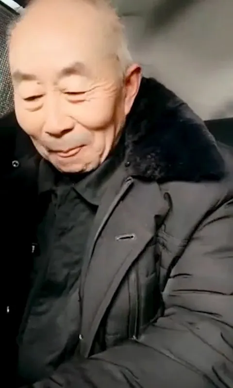 OLDMAN-V-824