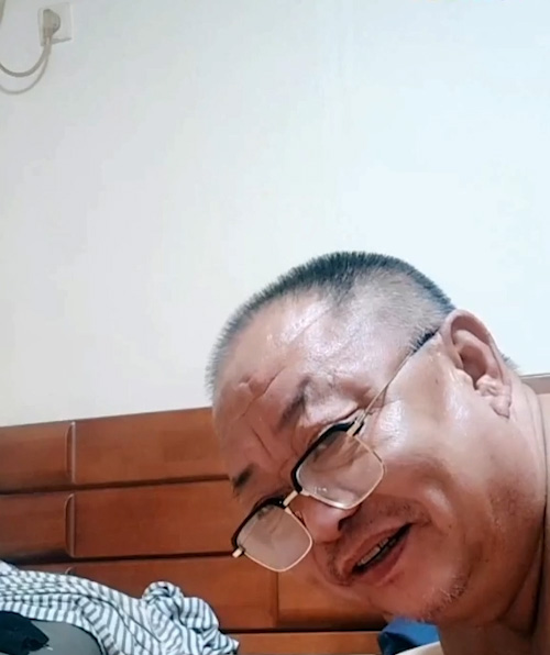 DADDY-V-856