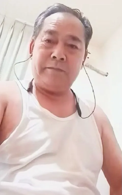 CHAT-V-2410