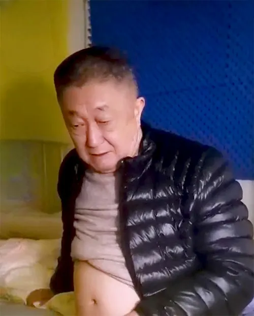 DADDY-V-923