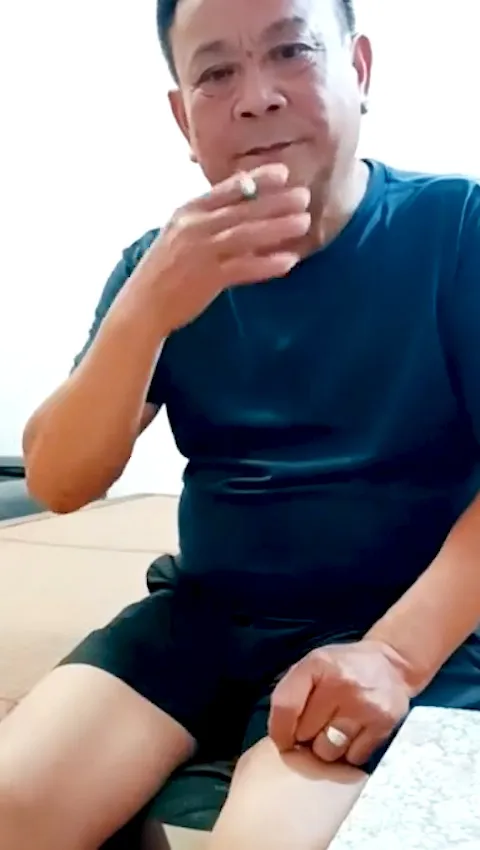 DADDY-V-952
