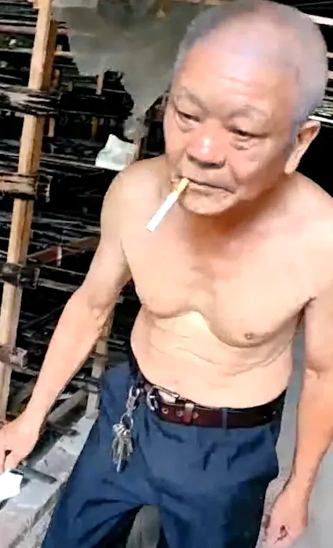 DADDY-V-962