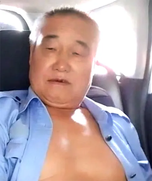 DADDY-V-1001