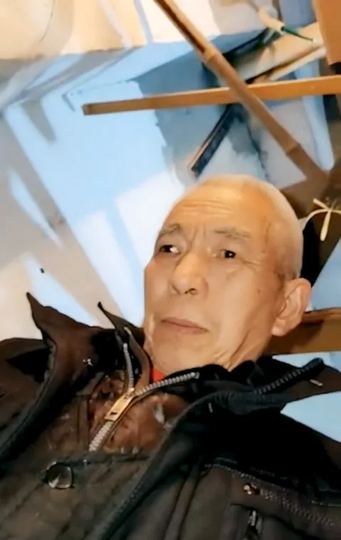 DADDY-V-1006