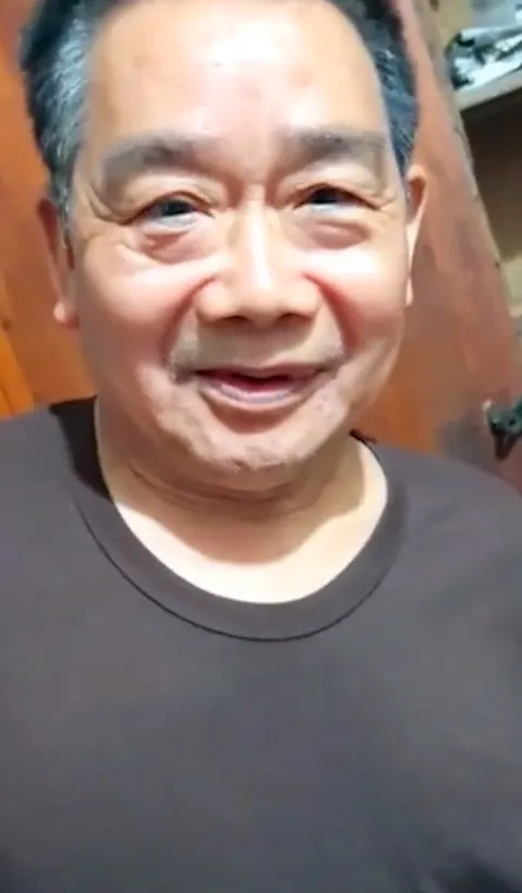 DADDY-V-1025