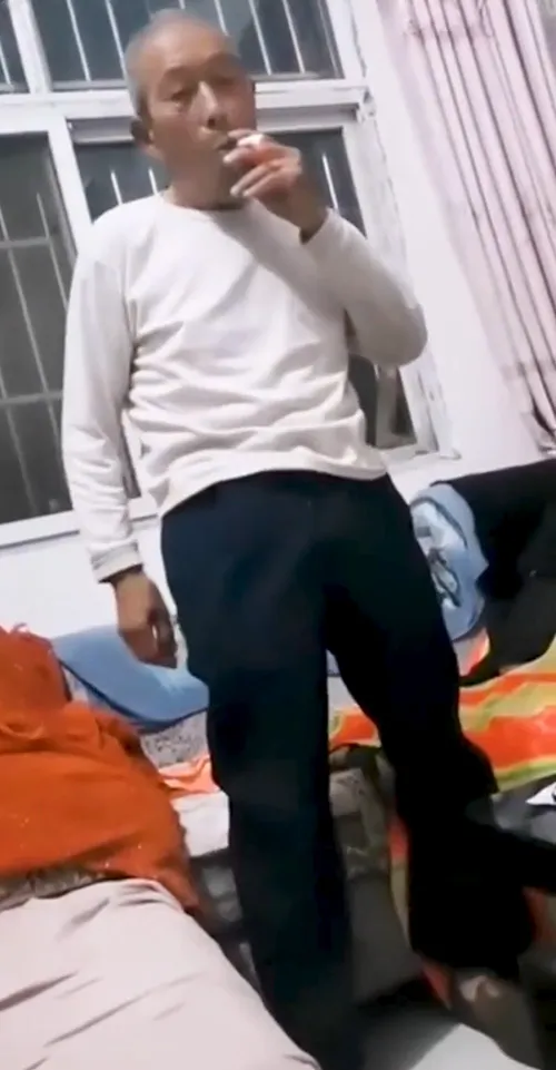 DADDY-V-1041