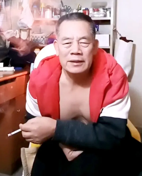 DADDY-V-1049