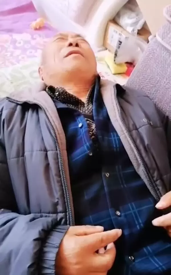 DADDY-V-1050