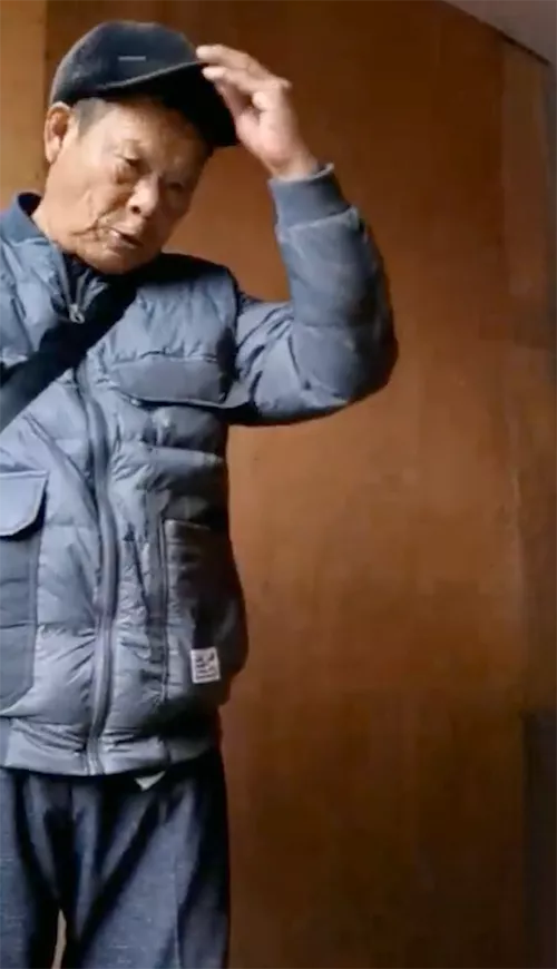 DADDY-V-1086
