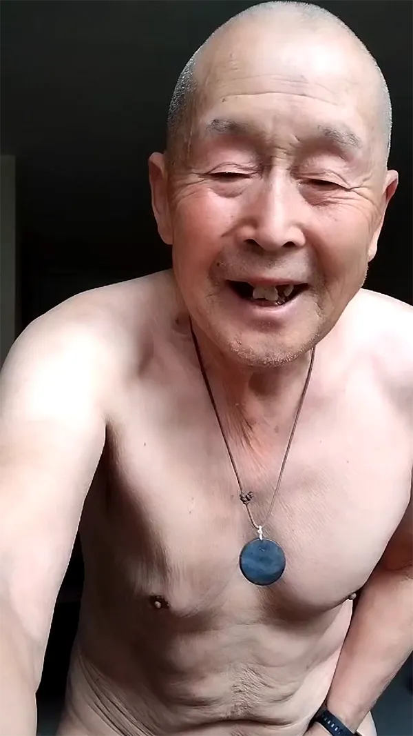 OLDMAN-V-939
