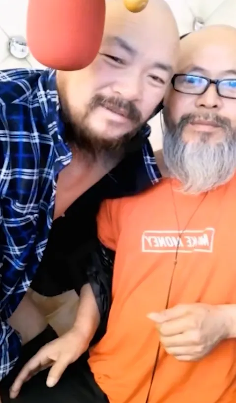 DADDY-V-1099